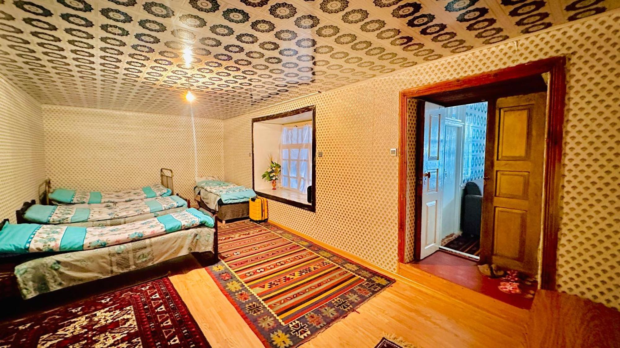 Zaur Guest Hause Hotel Xinaliq Ngoại thất bức ảnh